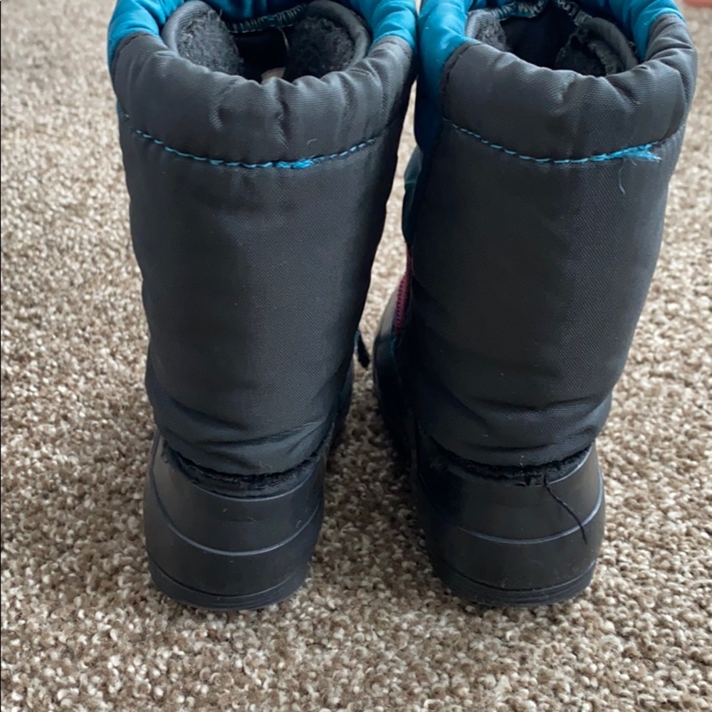 Sorels - Picture 6 of 15